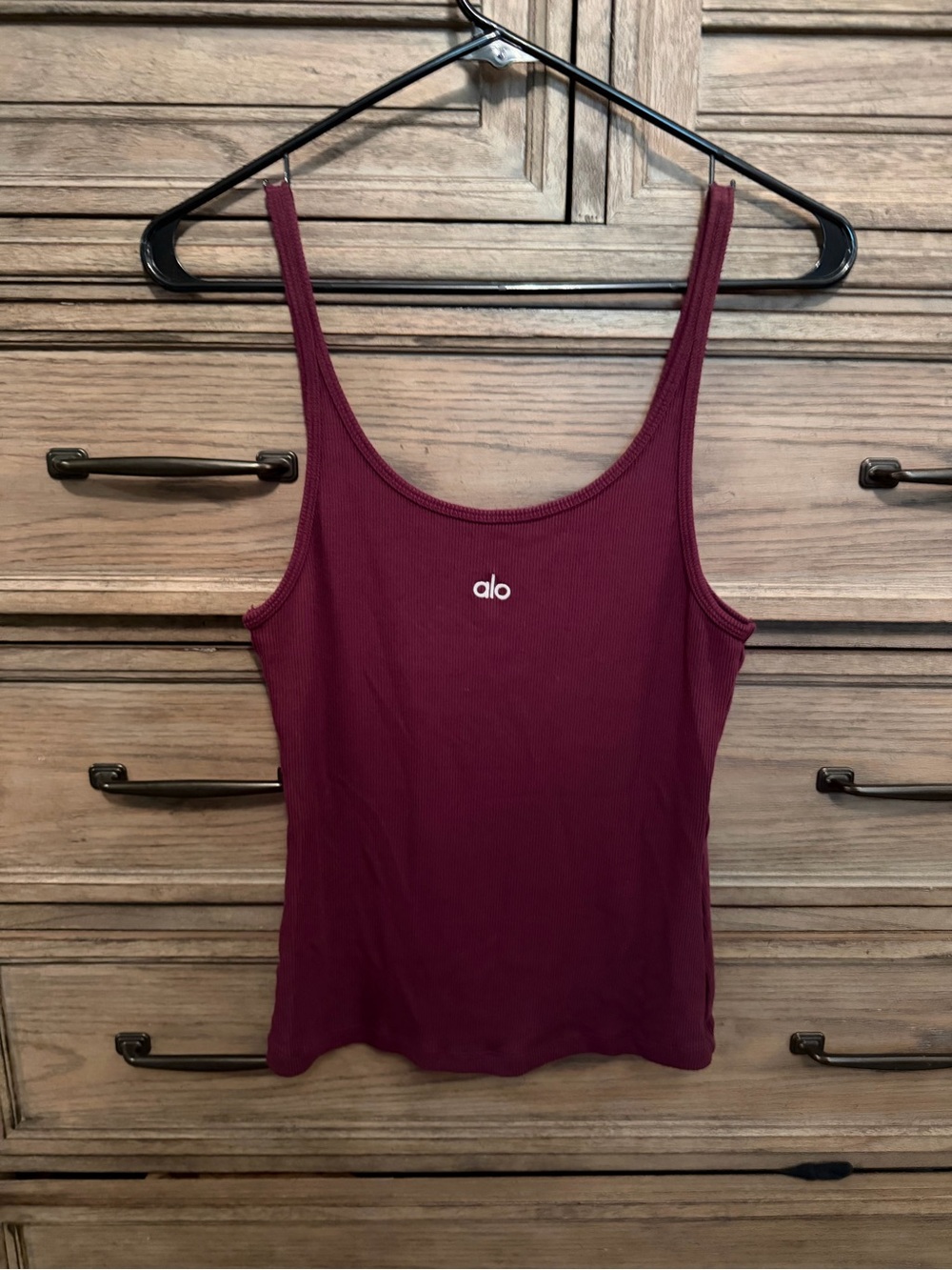 ALO Yoga Prosper Ribbed Tank Top in Burgundy